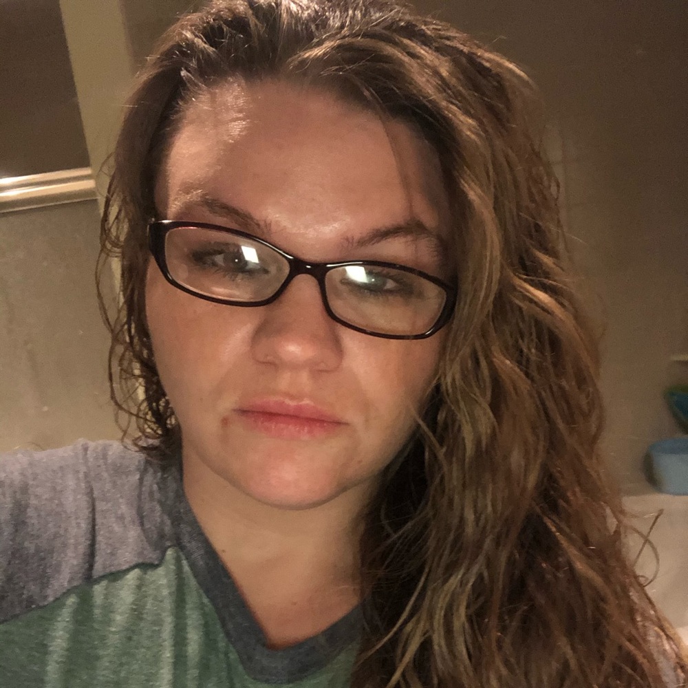 Meet your Posher, Brittney